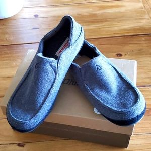 Men's OluKai slip on shoes